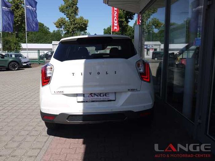 KGM Tivoli 1.5 T-GDi Nomad Navi SHZ Temp Tel. -Vorb. PDC Regensensor Alu Klima BT eFH