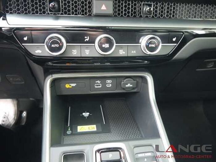 Honda CR-V 2WD e HEV Automatik2WD Elegance El. Panodach Navi Digitales Cockpit LED ACC