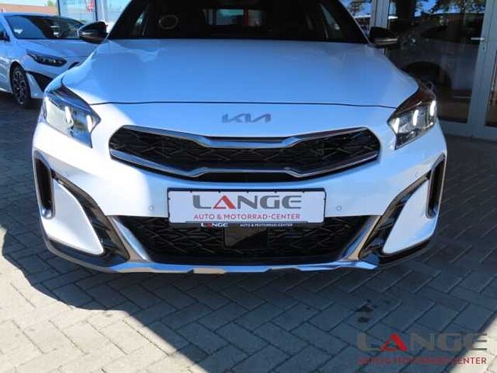Kia XCee'd 1.5T DCT7 GT LINE Navi Soundsystem Apple CarPlay Rückfahrkam. XCeed
